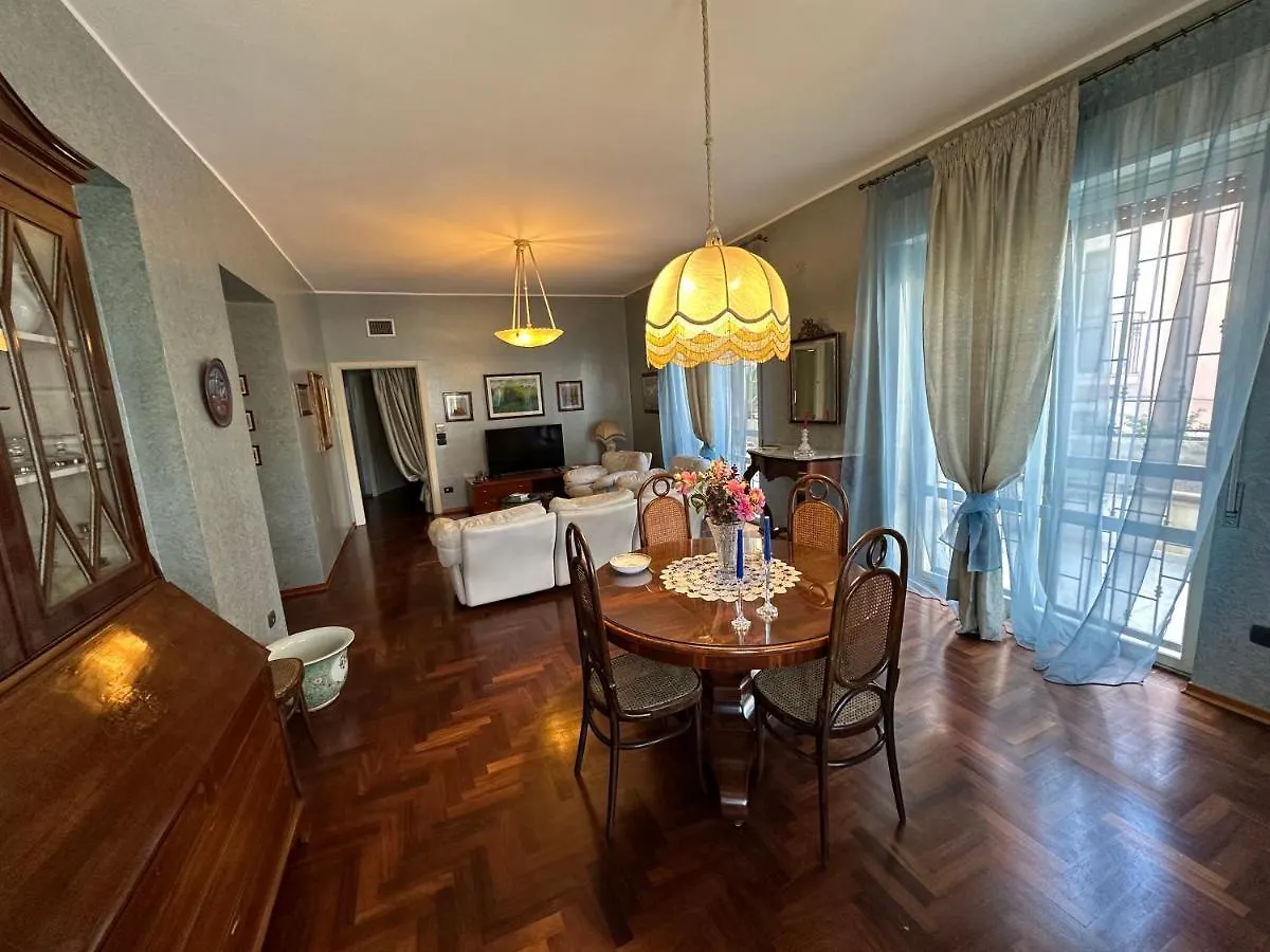 Mamma Mary Apartment Syracuse 0*,  Italië