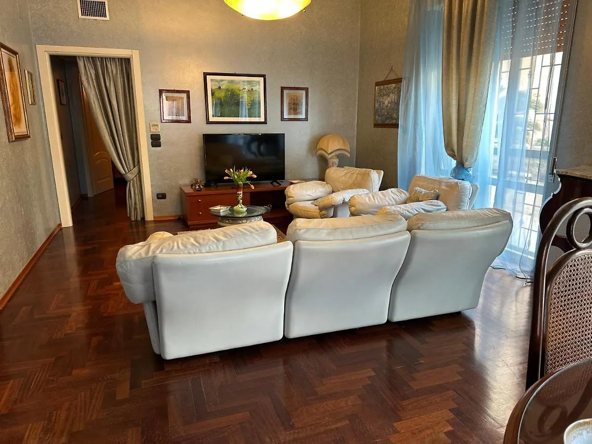 Mamma Mary Apartment Syracuse Italië
